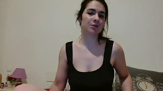 Snapshot of desirmiss1 chatting on 06-28-26, 07:14 desirmiss1 online show from 06-28-26, 07:14