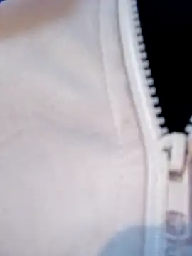   valentina18 online show from 12-11-24, 11:00