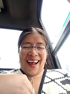   valentina18 online show from 12-28-24, 04:20