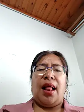   valentina18 online show from 12-29-24, 01:17