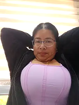   valentina18 online show from 02-19-25, 01:39