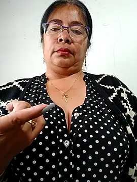   valentina18 online show from 03-04-25, 08:38