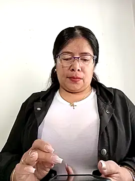   valentina18 online show from 03-19-25, 01:18