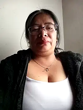   valentina18 online show from 03-19-25, 08:32