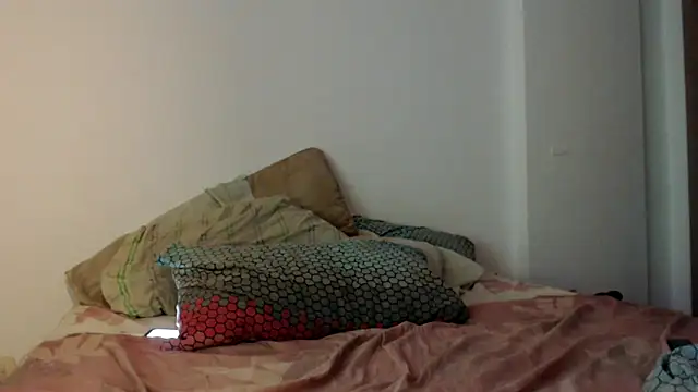 Snapshot of deftoolceles chatting on 03-04-26, 12:05 deftoolceles online show from 03-04-26, 12:05