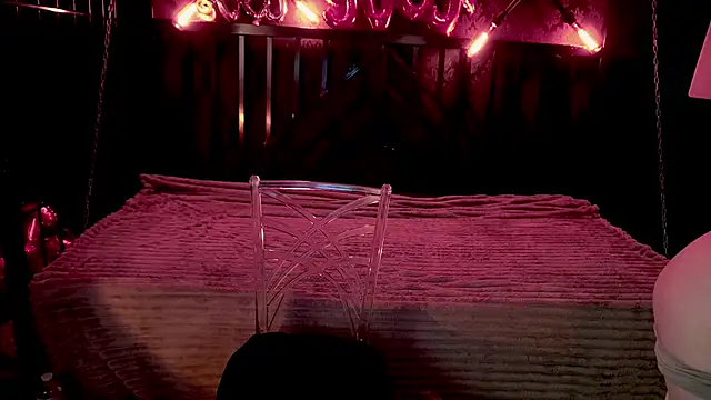 Snapshot of Tinker_Belll chatting on 02-14-26, 08:16 Tinker Belll online show from 02-14-26, 08:16