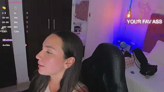 ava blue online show from 03-22-25, 07:31