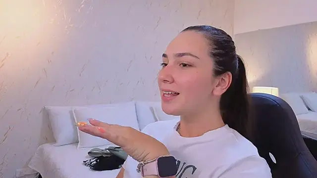 Snapshot of ava_blue chatting on 03-30-26, 07:37 ava blue online show from 03-30-26, 07:37