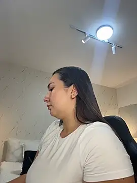 ava blue online show from 06-19-26, 07:06
