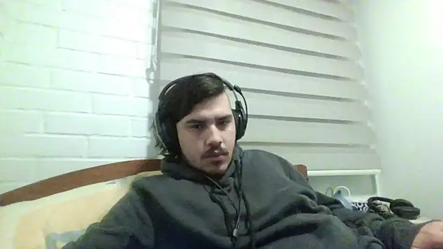 hung weeb online show from 05-11-26, 02:39