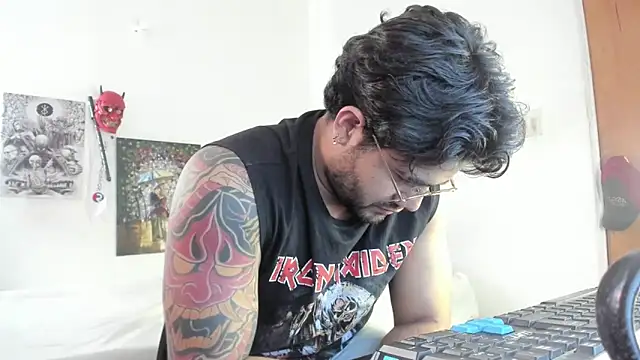  Coddygold  online show from 01-06-25, 02:47