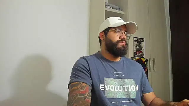 Snapshot of _Coddygold_ chatting on 04-08-26, 11:32 Coddygold online show from 04-08-26, 11:32