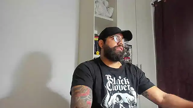 Snapshot of _Coddygold_ chatting on 04-09-26, 11:15 Coddygold online show from 04-09-26, 11:15