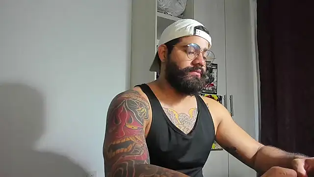 Snapshot of _Coddygold_ chatting on 04-10-26, 11:59 Coddygold online show from 04-10-26, 11:59