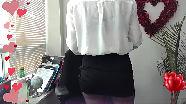 City Kat online show from 02-11-25, 03:18