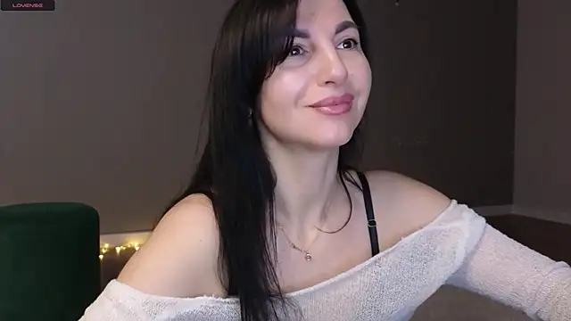 Mary love16 online show from 01-27-25, 07:03