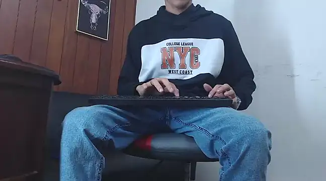 GaboReyes online show from 12-20-24, 04:53