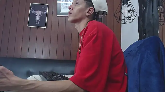 GaboReyes online show from 02-19-25, 05:49