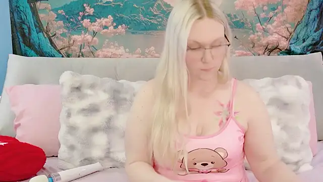 SaraBearXo online show from 02-20-26, 01:13
