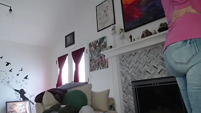 AuroraWillows online show from 03-15-25, 04:32