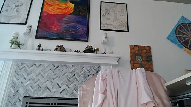 AuroraWillows online show from 05-03-26, 02:56