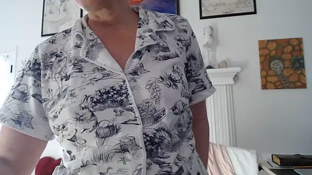 AuroraWillows online show from 06-22-26, 10:18