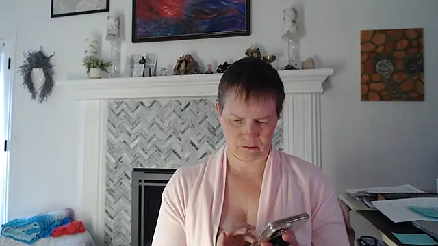 Snapshot of AuroraWillows chatting on 07-11-26, 10:22 AuroraWillows online show from 07-11-26, 10:22