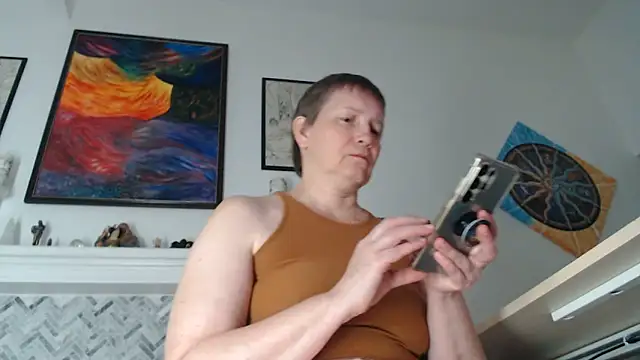 Snapshot of AuroraWillows chatting on 08-05-26, 11:13 AuroraWillows online show from 08-05-26, 11:13