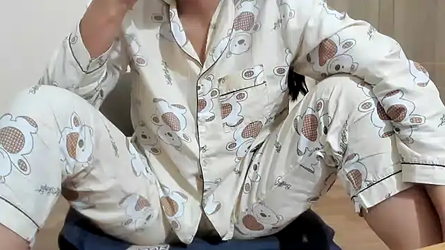 Beauty Asian Tina online show from 02-13-25, 11:50