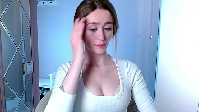 millllina online show from 12-15-24, 12:06