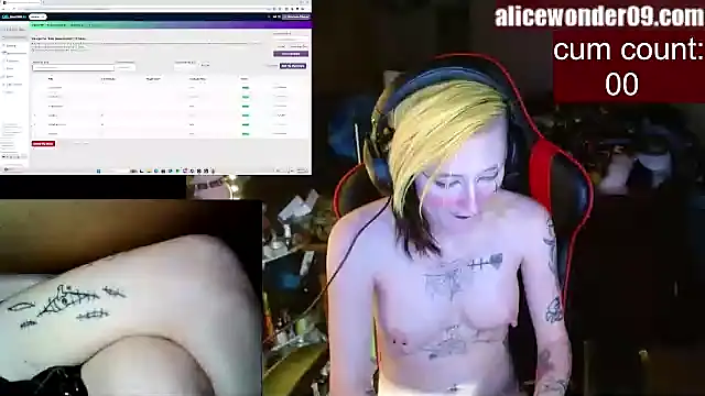 alicewonder09 online show from 01-04-25, 06:41