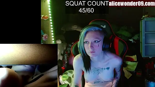 alicewonder09 online show from 02-19-25, 08:44