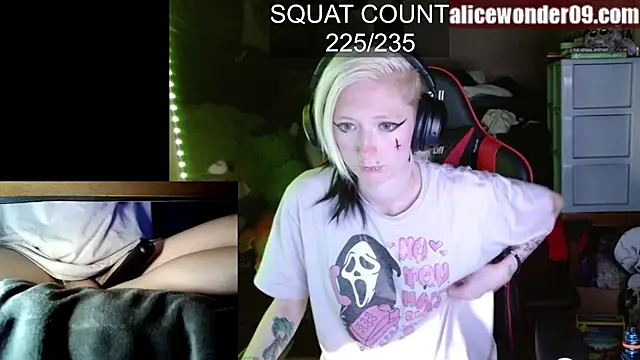 alicewonder09 online show from 03-17-25, 03:14