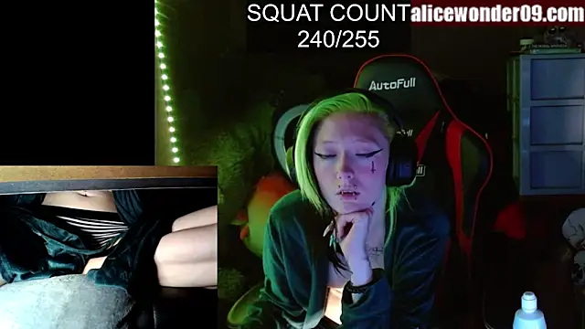 alicewonder09 online show from 03-23-25, 03:32