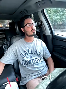 Snapshot of Bbyboyivan chatting on 11-09-25, 10:52 Bbyboyivan online show from 11-09-25, 10:52