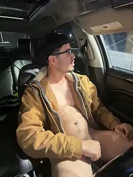 Snapshot of Bbyboyivan chatting on 11-30-25, 04:27 Bbyboyivan online show from 11-30-25, 04:27