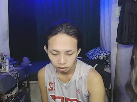 Snapshot of MirabelleNotch chatting on 04-26-26, 04:59 MirabelleNotch online show from 04-26-26, 04:59