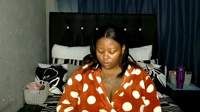 caramelbooty69 online show from 03-31-26, 04:13