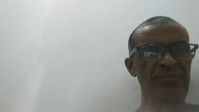 Snapshot of jrfm14 chatting on 10-01-25, 03:12 jrfm14 online show from 10-01-25, 03:12