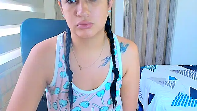 sara2520 online show from 03-24-26, 05:51