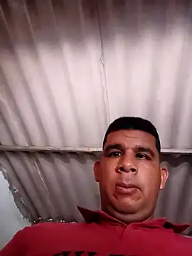 Snapshot of El-reyleon chatting on 04-24-26, 04:09 El-reyleon online show from 04-24-26, 04:09