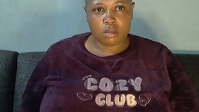 Snapshot of Sexy-queen99xx chatting on 02-18-26, 08:05 Sexy-queen99xx online show from 02-18-26, 08:05