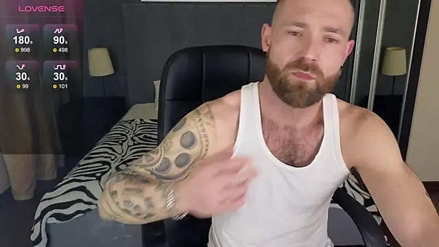 Snapshot of Rory_Reed chatting on 02-07-25, 11:45 Rory Reed online show from 02-07-25, 11:45