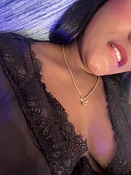 Sara Boom online show from 01-14-25, 10:48