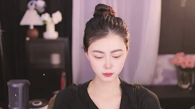 Ocean--Lili online show from 01-25-25, 02:14