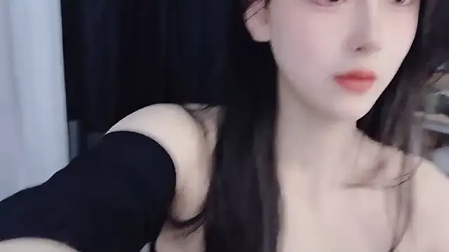 Ocean--Lili online show from 09-18-25, 02:41