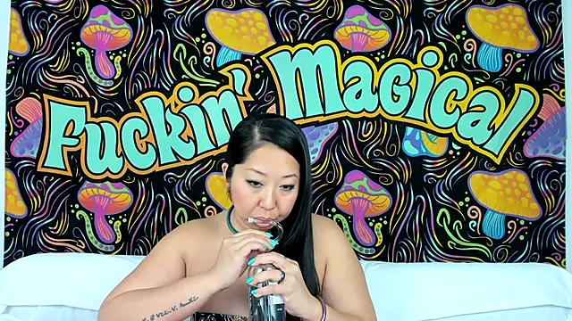 Lexie-Mack online show from 11-11-25, 05:57