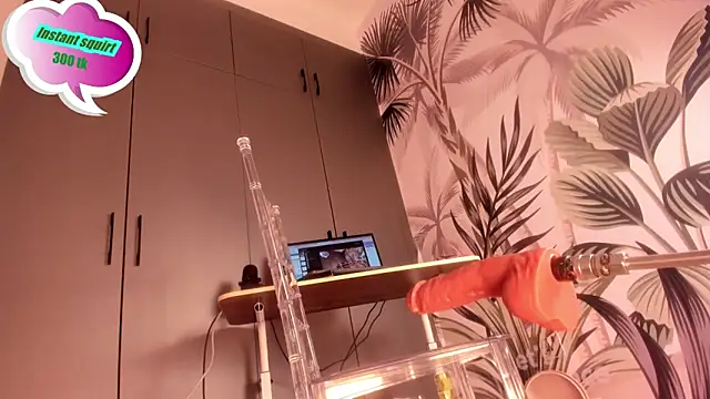 Snapshot of sugar-mirie chatting on 03-07-26, 10:34 sugar-mirie online show from 03-07-26, 10:34