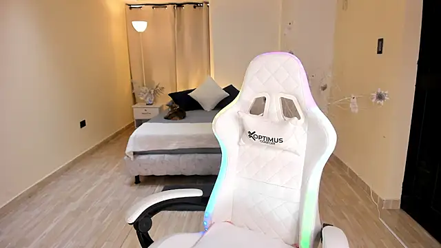 carleee winter online show from 12-14-24, 10:50