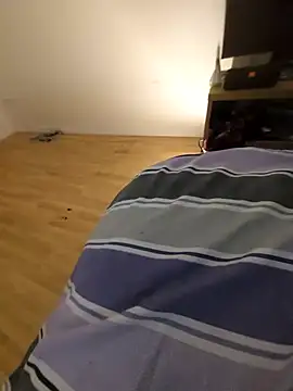 EmilyCD420 online show from 10-30-25, 04:47